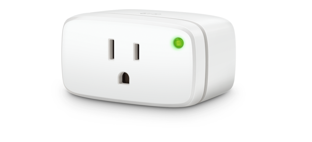Eve Energy smart plug compatible with Apple HomeKit controlling a lamp
